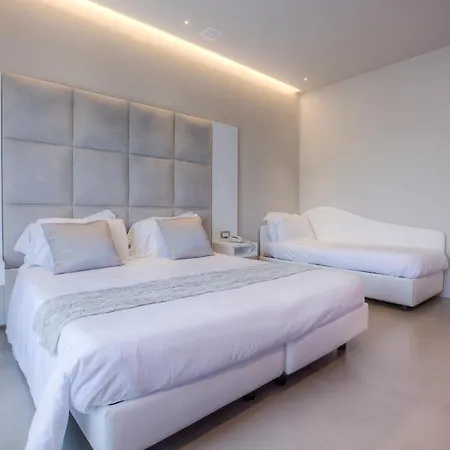 Nettuno Otel 4*