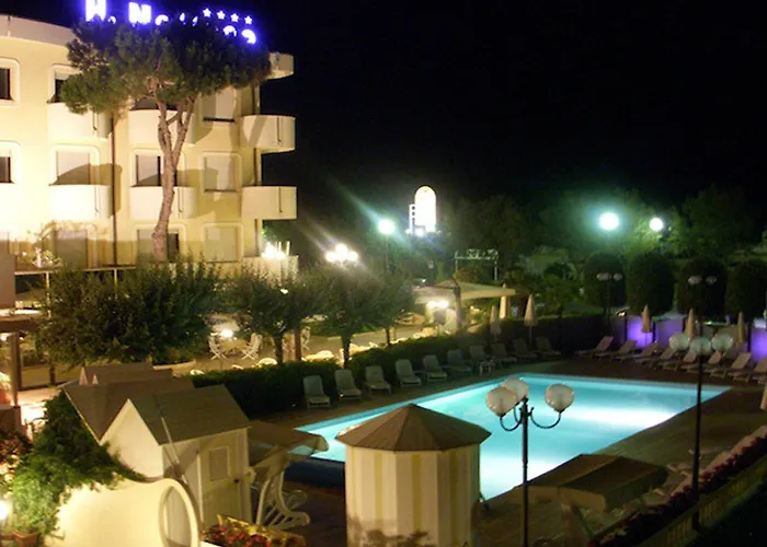 Hotel Nettuno Cervia